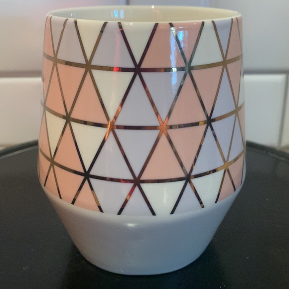 Geometric Triangle Coffee Mug With Gold Handle - Picture 5 of 7